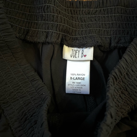 NWT - Girls XL Joey B shorts - Picture 3 of 6